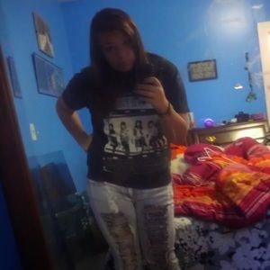 Meet your Posher, Delaney